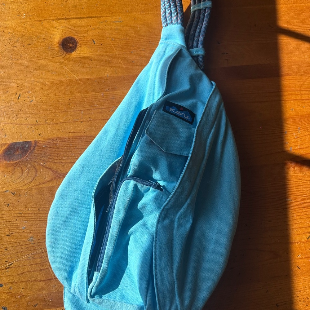 Kavu Light Teal Sling Pack - Single Strap Crossbody